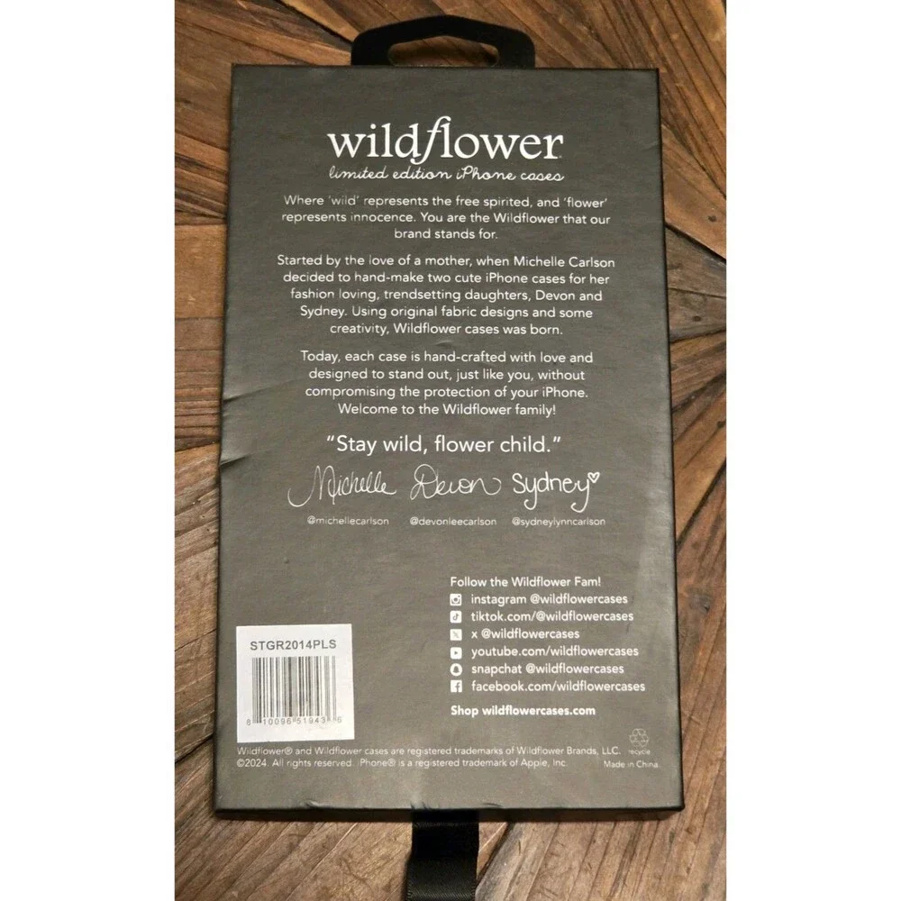 Wildflower Limited Edition Hard Case for Apple iPhone 14 Plus Fruit Pattern